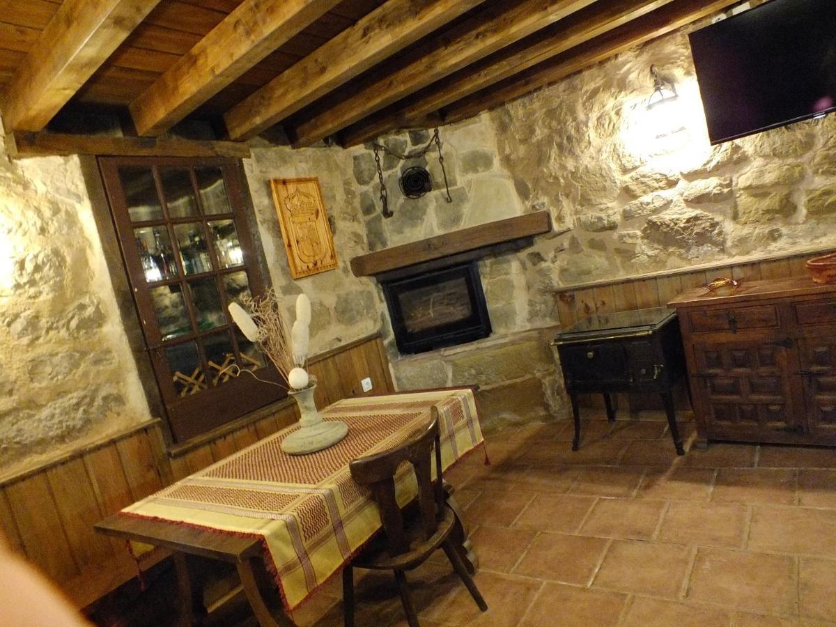 La Bodeguita Pensionat Cuzcurrita-Río Tirón Exteriör bild