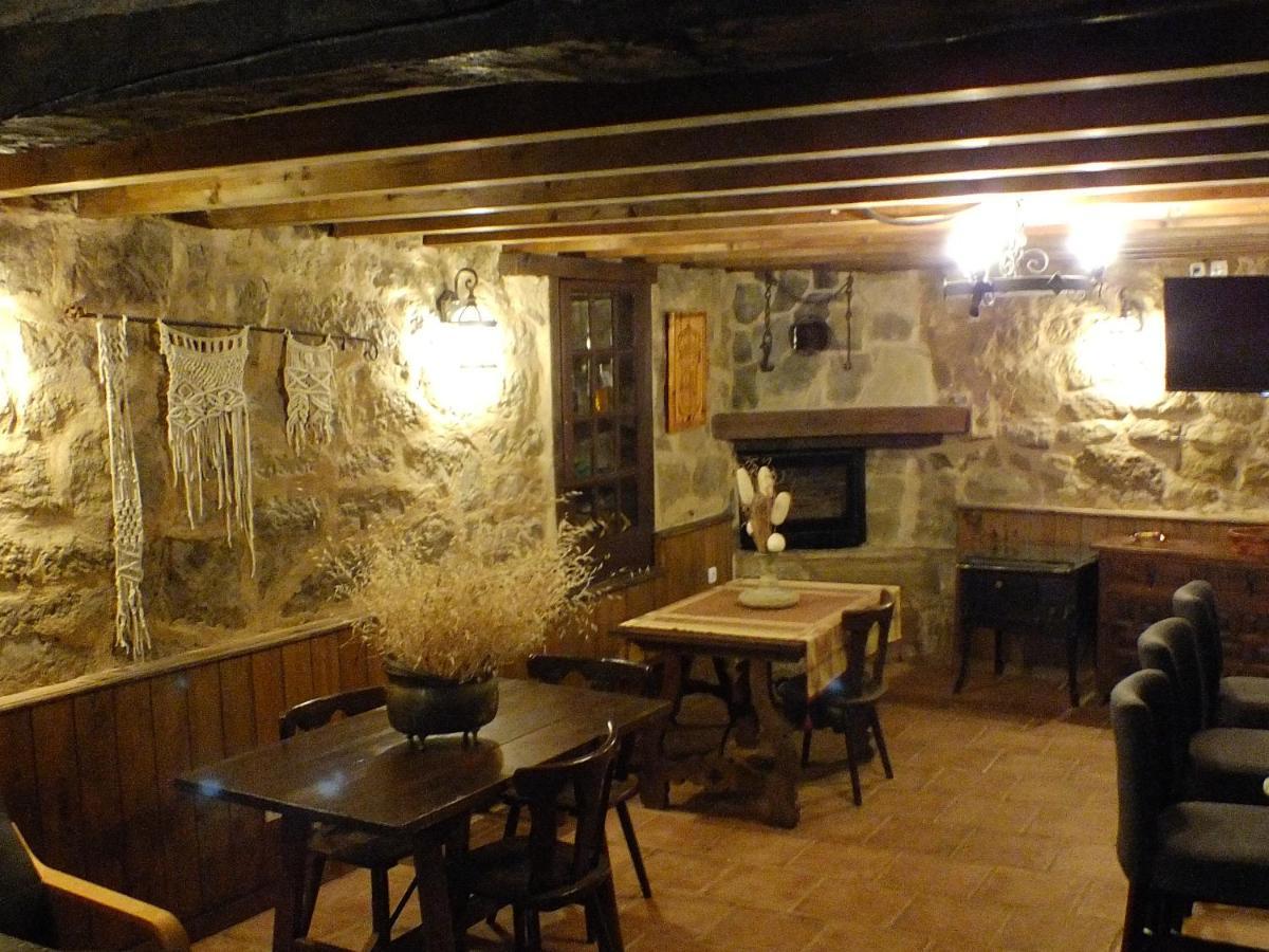 La Bodeguita Pensionat Cuzcurrita-Río Tirón Exteriör bild